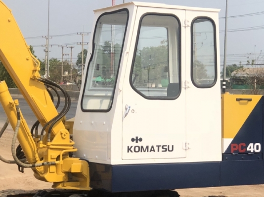 ขายรถขุด KOMATSU PC40 นำเข้าจากญี่ปุ่น สภาพสวยพร้อมใช้งาน มีVDOการทำงานครับ
