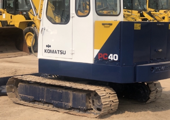 ขายรถขุด KOMATSU PC40 นำเข้าจากญี่ปุ่น สภาพสวยพร้อมใช้งาน มีVDOการทำงานครับ