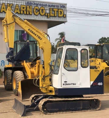 ขายรถขุด KOMATSU PC40 นำเข้าจากญี่ปุ่น สภาพสวยพร้อมใช้งาน มีVDOการทำงานครับ ขายรถขุด KOMATSU PC40 นำเข้าจากญี่ปุ่น สภาพสวยพร้อมใช้งาน มีVDOการทำงานครับ