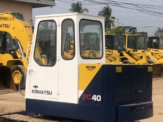 ขายรถขุด KOMATSU PC40 นำเข้าจากญี่ปุ่น สภาพสวยพร้อมใช้งาน มีVDOการทำงานครับ