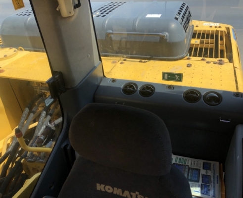 ขายรถขุด KOMATSU PC200-8 นำเข้าเองจากญี่ปุ่น สภาพสวยพร้อมใช้งาน มีVDOการทำงานครับ