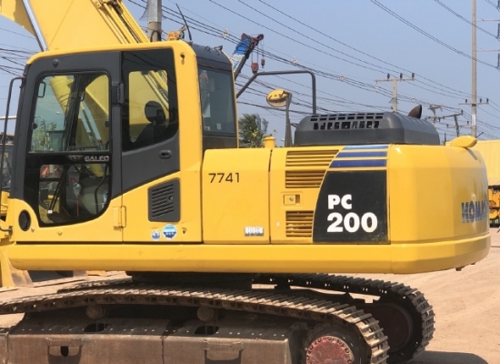 ขายรถขุด KOMATSU PC200-8 นำเข้าเองจากญี่ปุ่น สภาพสวยพร้อมใช้งาน มีVDOการทำงานครับ