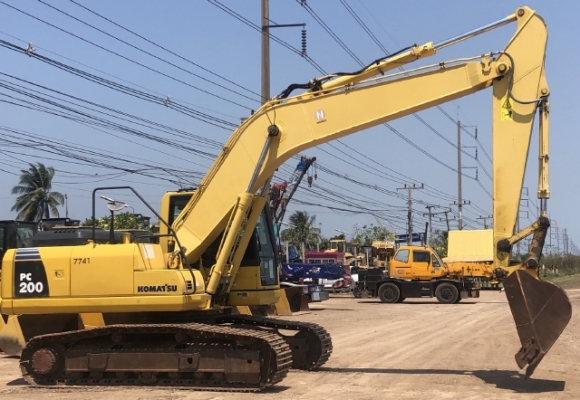 ขายรถขุด KOMATSU PC200-8 นำเข้าเองจากญี่ปุ่น สภาพสวยพร้อมใช้งาน มีVDOการทำงานครับ