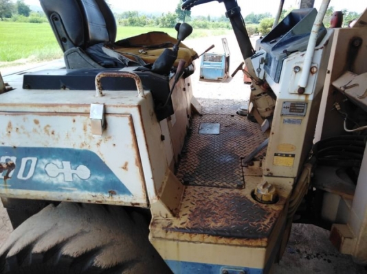 รถตัก KOMATSU WA30-2