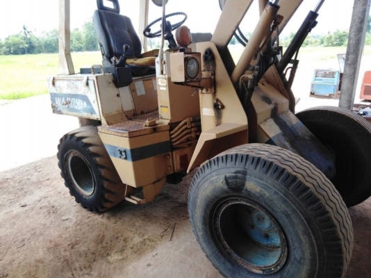รถตัก KOMATSU WA30-2