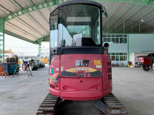ขายรถขุด YANMAR รุ่น VIO27-5 รุ่นใหม่นำเข้าจากญี่ปุ่น ราคาไม่แพงครับ