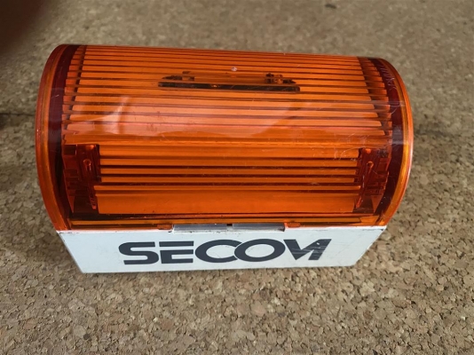 ไฟกระพริบ (ไฟแฟลซ) SECOM Made in Japan ไฟกระพริบ (ไฟแฟลซ) SECOM Made in Japan