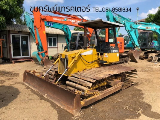 รถดัน Komatsu D2 D20PLL-7E รุ่นนิยม แทรคเมตร เก่าญี่ปุ่นไม่ผ่านการใช้งานในไทย นำเข้าเอง *ราคาไม่แพง* โทร 081-8581834