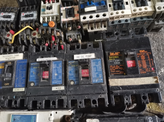 ขาย!! เบเกอร์และเมตเมติก.. เหมารวม16ตัว ขาย!! เบเกอร์และเมตเมติก.. เหมารวม16ตัว