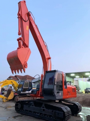 ขาย!! >>> Hitachi Zx200 รุ่น 1 รถพร้อมใช้งาน เอกสารเล่มทะเบียน <<< เบอร์ติดต่อ 098-7155789 086-4631102