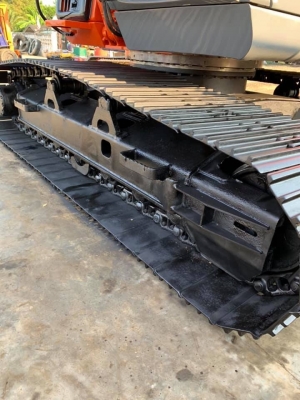 ขาย!! >>> Hitachi Zx200 รุ่น 1 รถพร้อมใช้งาน เอกสารเล่มทะเบียน <<< เบอร์ติดต่อ 098-7155789 086-4631102