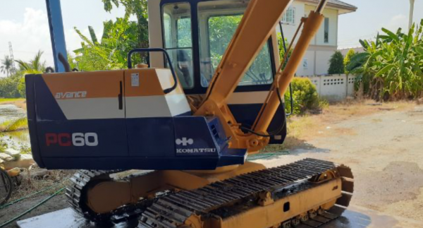 ขาย!! &gt;&gt;&gt; Komatsu PC60 รุ่น 6 รถสวยพร้อมใช้งาน &lt;&lt;&lt; เบอร์ติดต่อ 098-7155789 086-4631102