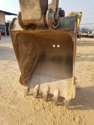 รถแบคโฮ KOBELCO SK200 M3 มีคลิปการทำงาน รถแบคโฮ KOBELCO SK200 M3 มีคลิปการทำงาน