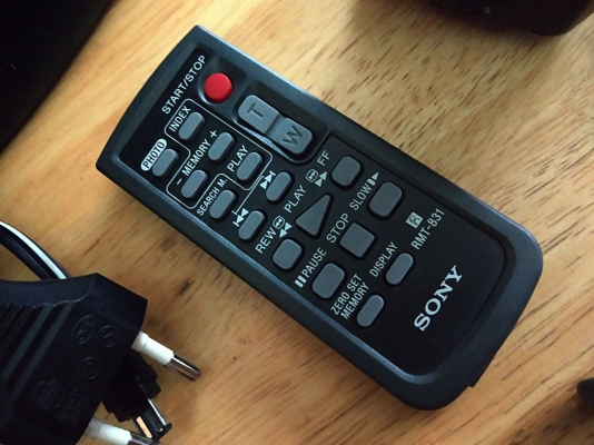 SONY HANDYCAN รุ่น DCR-PC330E Mdae in Japan