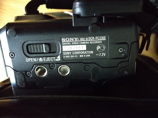 SONY HANDYCAN รุ่น DCR-PC330E Mdae in Japan
