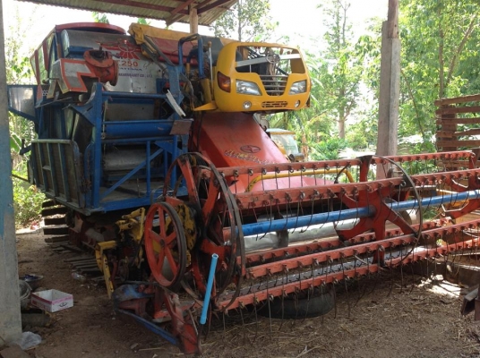 ขายรถเกี่ยวศักดิ์ KMT 250 BIG 47