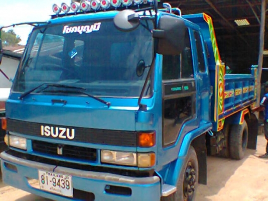 ISUZU ร๊อกกี้ 195 ดั้ม