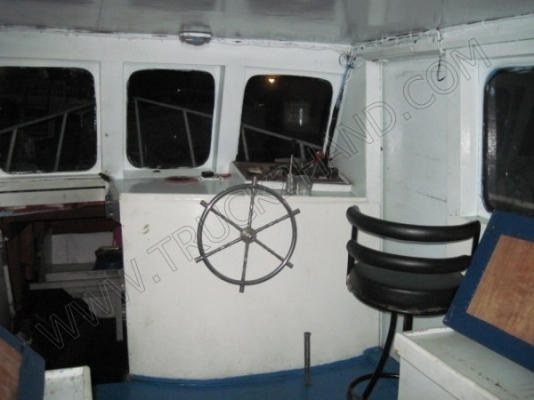 เรือยาวตลอดลำ 11.70 กว้าง 3.30 เมตร ลึก 1.30 12.13 ตันกรอส 8.25 ตันเนต เรือยาวตลอดลำ 11.70 กว้าง 3.30 เมตร ลึก 1.30 12.13 ตันกรอส 8.25 ตันเนต