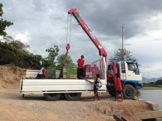 Hino eh700   เครน unic5ตัน 5ท่อน รถใช้งานอยู่   จ.ตาก อ.แม่สอด
