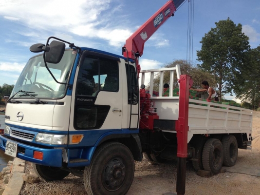 Hino eh700   เครน unic5ตัน 5ท่อน รถใช้งานอยู่   จ.ตาก อ.แม่สอด