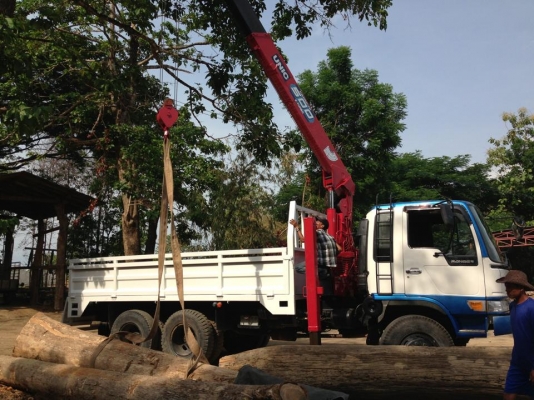 Hino eh700   เครน unic5ตัน 5ท่อน รถใช้งานอยู่   จ.ตาก อ.แม่สอด