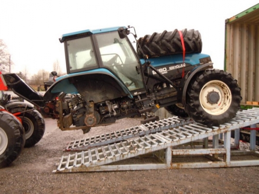 FORD NEW HOLLAND 8160
