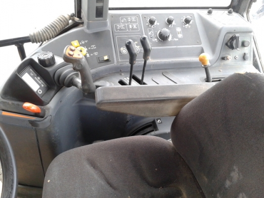 FORD NEW HOLLAND 8160