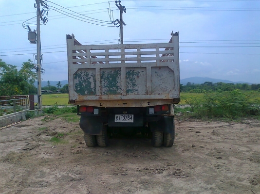 ขายด่วน..รถสิบล้อ MITSUBISHI FN225 K เครื่องดี คัสซีสวย รถสวยพร้อมใช้ มีทะเบียนครบ.