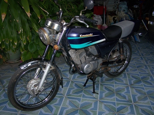 ขาย คาวาซากิ GTO สตาร์ดติด วิ่งได้ มีทะเบียน พร้อมโอน ราคา 8500- โทร.0804420093 ขาย คาวาซากิ GTO สตาร์ดติด วิ่งได้ มีทะเบียน พร้อมโอน ราคา 8500- โทร.0804420093