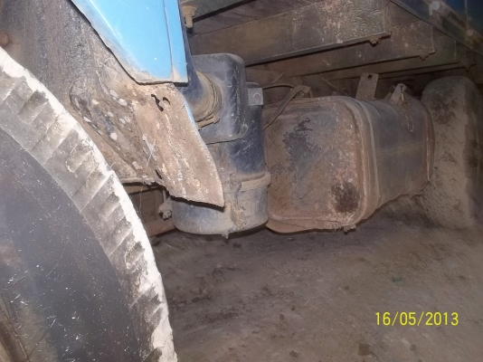 ขาย4ล้อกลาง  มาสด้าเครี่องอิซูสุ74แรง เกียร์สายสั้น