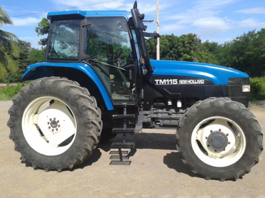 NEW HOLLAND TM115