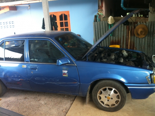 ขายเปอร์โย hoden เครื่องtoyota2000efi 35000บาทครับ