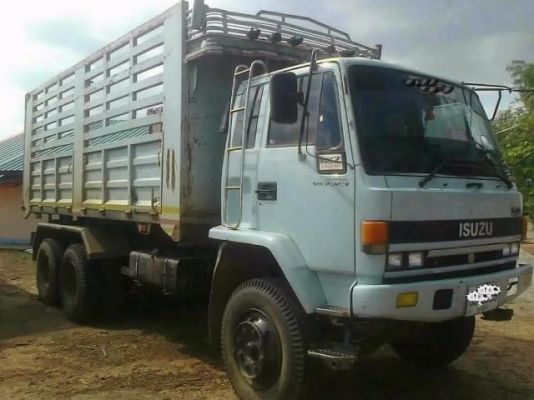 ISUZU ROCKY FXZ 240 HP 6SD1 รถพ่วงแม่+ลูก กระบะดั๊มพ์เหล็ก 12 ตันคอกเกษตรสภาพสวย ลูก 2 คานไม่ดั๊มพ์ เครื่องแน่นแรงดี ภายในเก๋งคอนโซลสวยครบ แอร์เย็น พวงมาลัยเพาเวอร์ เบรคทริ๊ปฟี้ ช่วงล่างคัชซีสวยมากทั้งแม่ทั้งลูก ยางสภาพดี 70\% พร้อมบรรทุกพร้อมใช้งาน เอกสาร