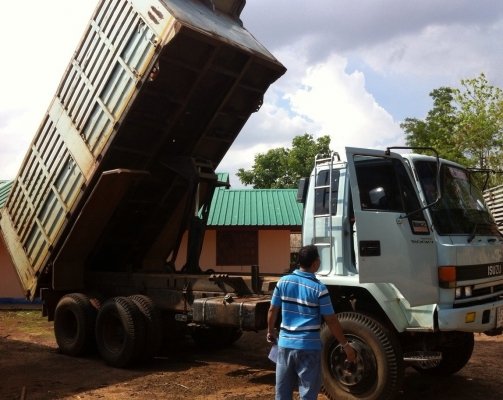 ISUZU ROCKY FXZ 240 HP 6SD1 รถพ่วงแม่+ลูก กระบะดั๊มพ์เหล็ก 12 ตันคอกเกษตรสภาพสวย ลูก 2 คานไม่ดั๊มพ์ เครื่องแน่นแรงดี ภายในเก๋งคอนโซลสวยครบ แอร์เย็น พวงมาลัยเพาเวอร์ เบรคทริ๊ปฟี้ ช่วงล่างคัชซีสวยมากทั้งแม่ทั้งลูก ยางสภาพดี 70\% พร้อมบรรทุกพร้อมใช้งาน เอกสาร ISUZU ROCKY FXZ 240 HP 6SD1 รถพ่วงแม่+ลูก กระบะดั๊มพ์เหล็ก 12 ตันคอกเกษตรสภาพสวย ลูก 2 คานไม่ดั๊มพ์ เครื่องแน่นแรงดี ภายในเก๋งคอนโซลสวยครบ แอร์เย็น พวงมาลัยเพาเวอร์ เบรคทริ๊ปฟี้ ช่วงล่างคัชซีสวยมากทั้งแม่ทั้งลูก ยางสภาพดี 70\% พร้อมบรรทุกพร้อมใช้งาน เอกสาร