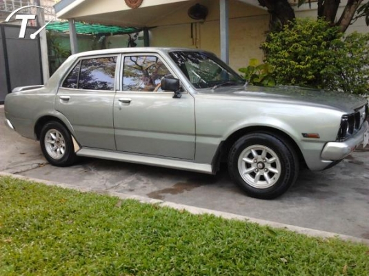 RT100สภาพดี สีสวย ราคาโดนใจ(ถูกกว่ามอไซค์)..คนรักรถโบราณห้ามพลาด