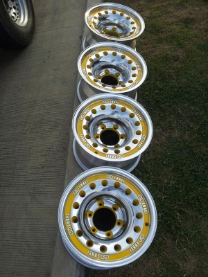 ขายล้อลายหยดน้ำ 15x8.5 6 รู