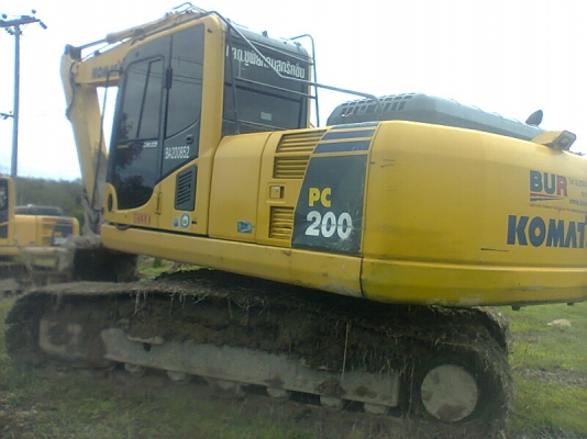 PC200-8 รถใหม่นอก มีจอหลัง 7xxxชม.เล่มทะเบียนเต็ม PC200-8 รถใหม่นอก มีจอหลัง 7xxxชม.เล่มทะเบียนเต็ม