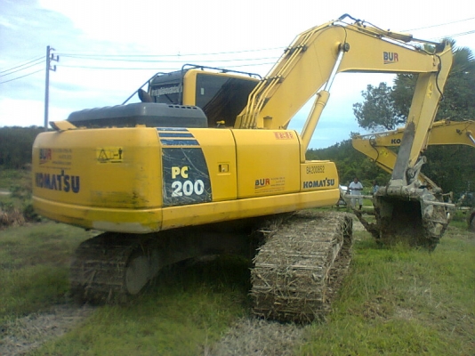 PC200-8 รถใหม่นอก มีจอหลัง 7xxxชม.เล่มทะเบียนเต็ม PC200-8 รถใหม่นอก มีจอหลัง 7xxxชม.เล่มทะเบียนเต็ม