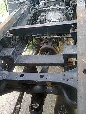 รถอิซูซุ 6 ล้อดั้ม 175 แรงม้า ปี 49  วิ่ง 7x,xxx กม.  สนใจติดต่อ 081 - 6079515