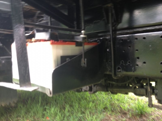 อิซูซุ 6 ล้อดั้ม 150 แรงม้า ปี 50  รถวิ่ง 22,xxx กม.  สนใจติดต่อ 081 - 6079515