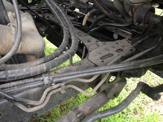 อิซูซุ 6 ล้อดั้ม 150 แรงม้า ปี 50  รถวิ่ง 22,xxx กม.  สนใจติดต่อ 081 - 6079515