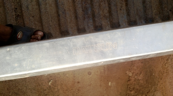 แยกชิ้น ด่วน DATSUN 720 เกียร์คอ แยกชิ้น ด่วน DATSUN 720 เกียร์คอ