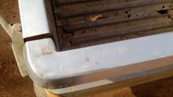 แยกชิ้น ด่วน DATSUN 720 เกียร์คอ แยกชิ้น ด่วน DATSUN 720 เกียร์คอ