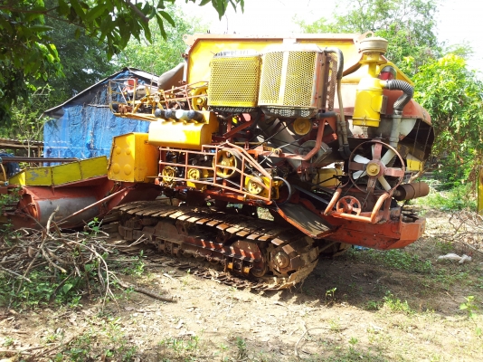 ขาย เจ้าของเขาบอกว่ารุ่น รถเกี่ยวศักดิ์พัฒนา รุ่น km ปี 47 ราคา 480000 บาท ดูรถก่อนครับต่อรองมาขายได้ขายให้ครับผม ขาย เจ้าของเขาบอกว่ารุ่น รถเกี่ยวศักดิ์พัฒนา รุ่น km ปี 47 ราคา 480000 บาท ดูรถก่อนครับต่อรองมาขายได้ขายให้ครับผม