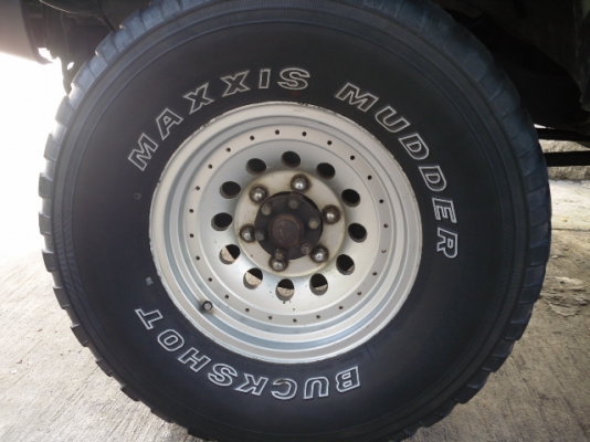 mitsubishi starda 2.8 power m/t 4wd ออฟโรด ล้อโต33ขอบ15สภาพสวยสมบูรณ์สุดๆสีรถทำมาใหม่ดำเงางาม mitsubishi starda 2.8 power m/t 4wd ออฟโรด ล้อโต33ขอบ15สภาพสวยสมบูรณ์สุดๆสีรถทำมาใหม่ดำเงางาม