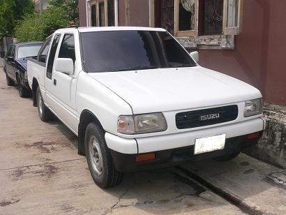 ขายกระบะ ISUZU SPACECAB 2.5 เกียร์ธรรมดา พวงมาลัยเพาเวอร์