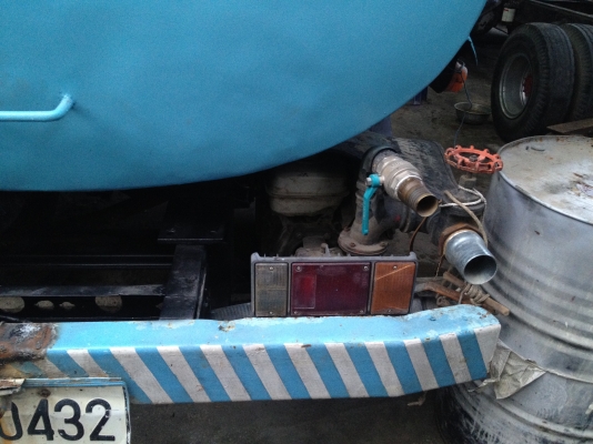 ขาย รถน้ำ ISUZU NKR 110 ถัง 6000 ลิตร ขาย รถน้ำ ISUZU NKR 110 ถัง 6000 ลิตร