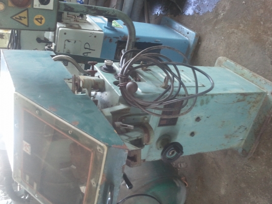 เครื่องลับใบเลื่อยวงเดือน