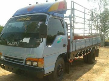 ขายด่วน รถบรรทุกNPR120 ปี38 ฝาดำ ต่อรองได้