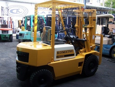 ขาย รถโฟล์คลิฟท์ KOMATSU รุ่น FG20 -8